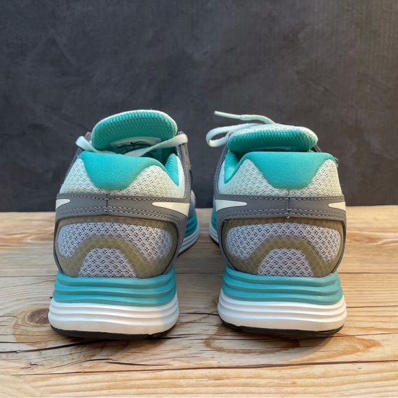 Nike Lunar Flash+ - Picture 9 of 16